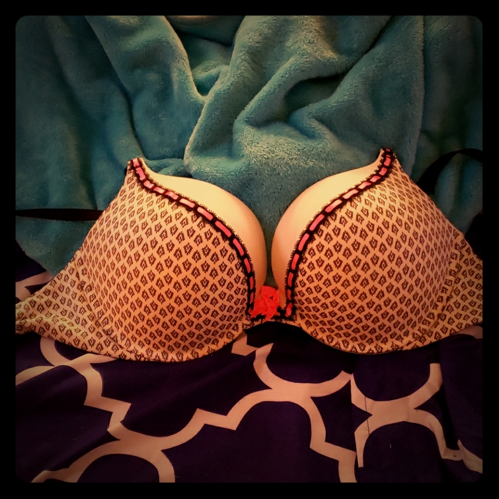 Bra